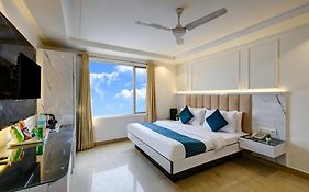 Hotel Krishna - By Rcg Hotels, Centrally Located, New Delhi